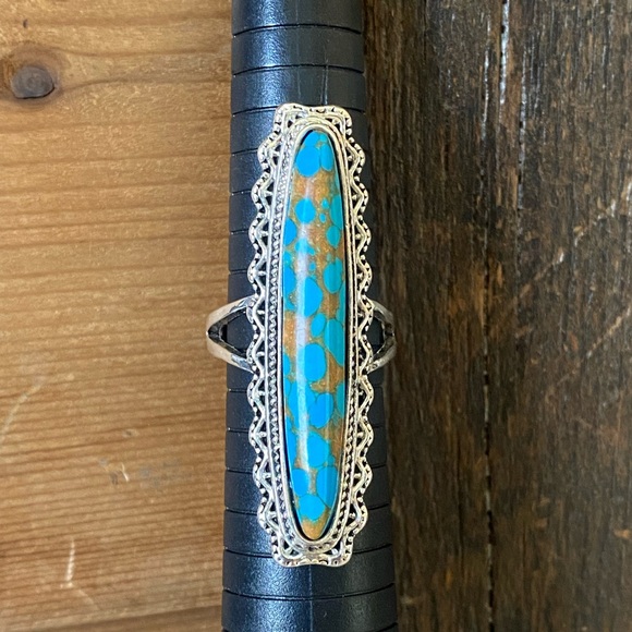 Turquoise & Silver Ring - Picture 3 of 4